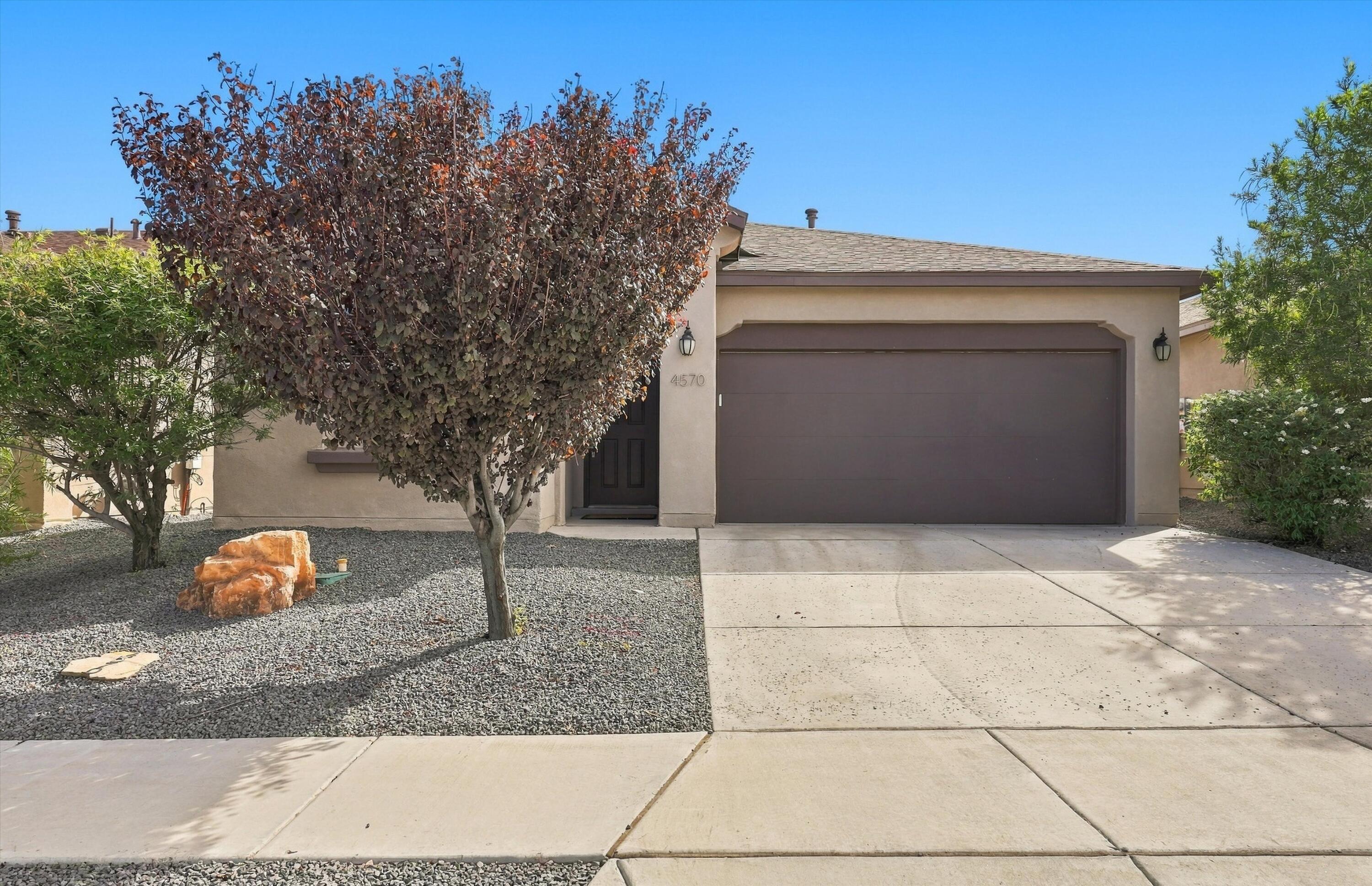 4570 Golden Eagle Loop NE