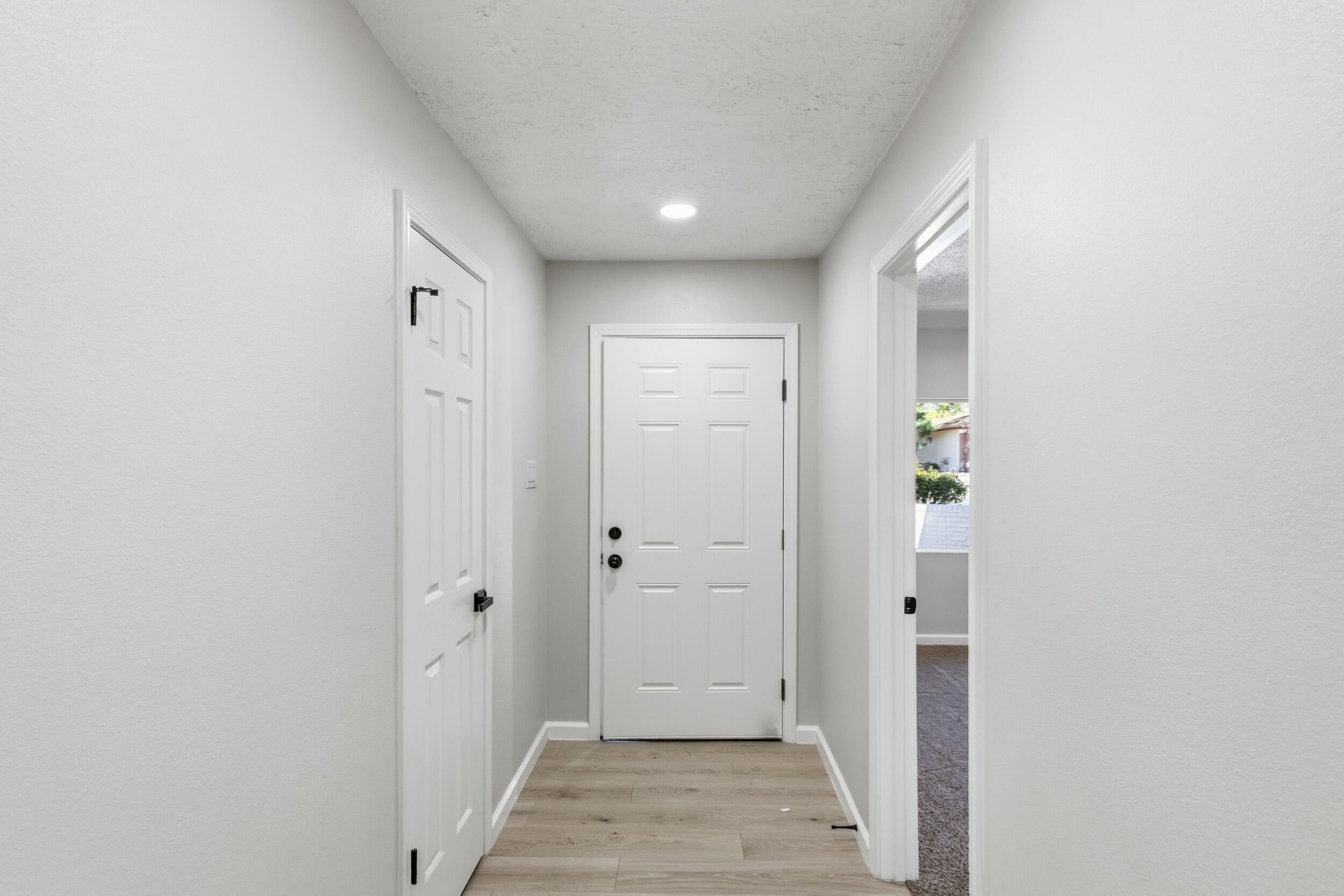 11224 Nassau Drive NE