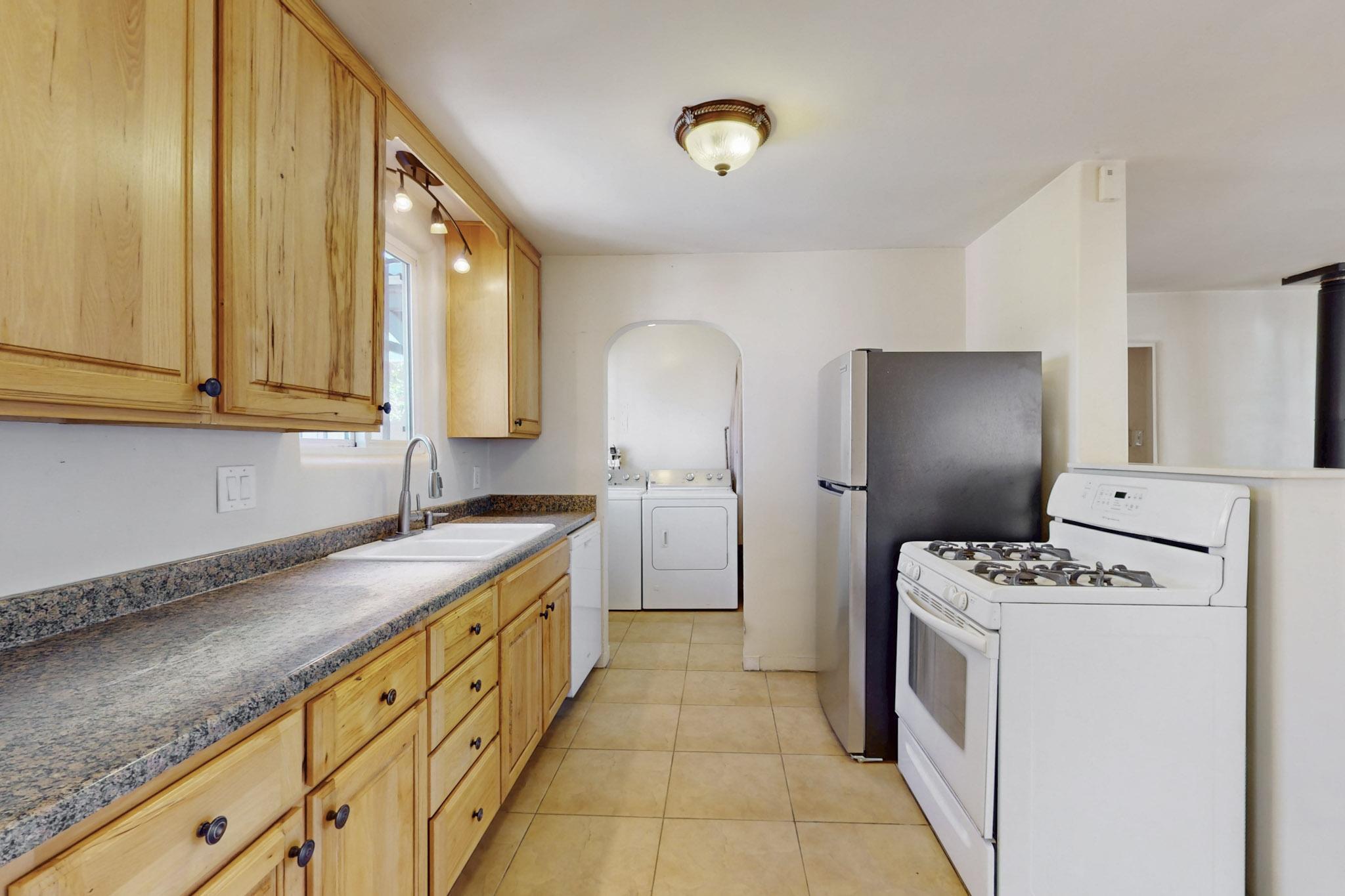 332 Solano Drive, Albuquerque, New Mexico image 14