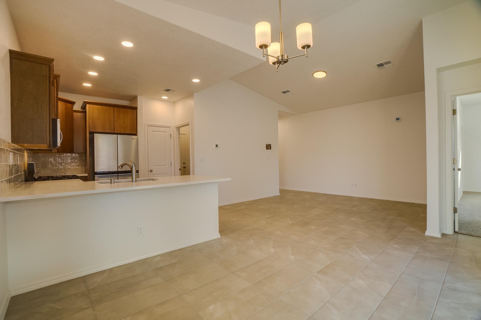 1577 Valle De Colores Road, Los Lunas, New Mexico image 17