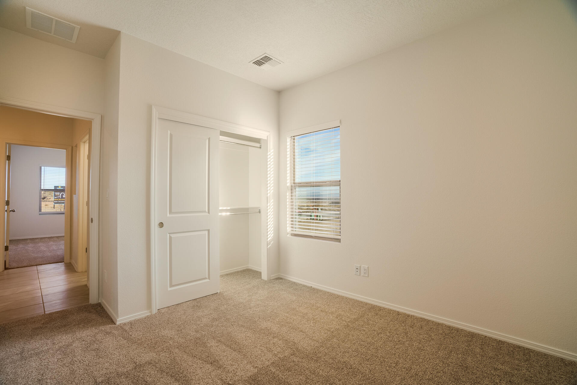 1577 Valle De Colores Road, Los Lunas, New Mexico image 23