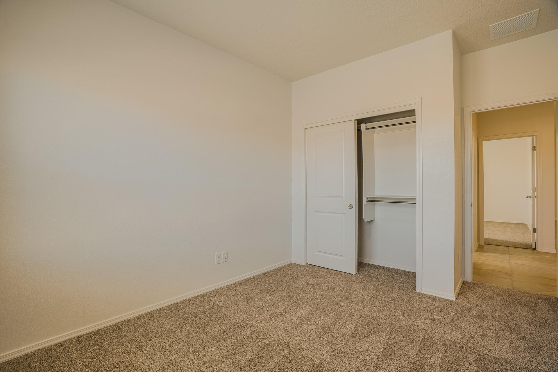 1577 Valle De Colores Road, Los Lunas, New Mexico image 26