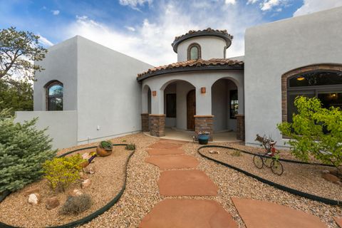 Photo of 39 Twin Arrow Drive, Sandia Park, NM 87047 (MLS # 1101325)