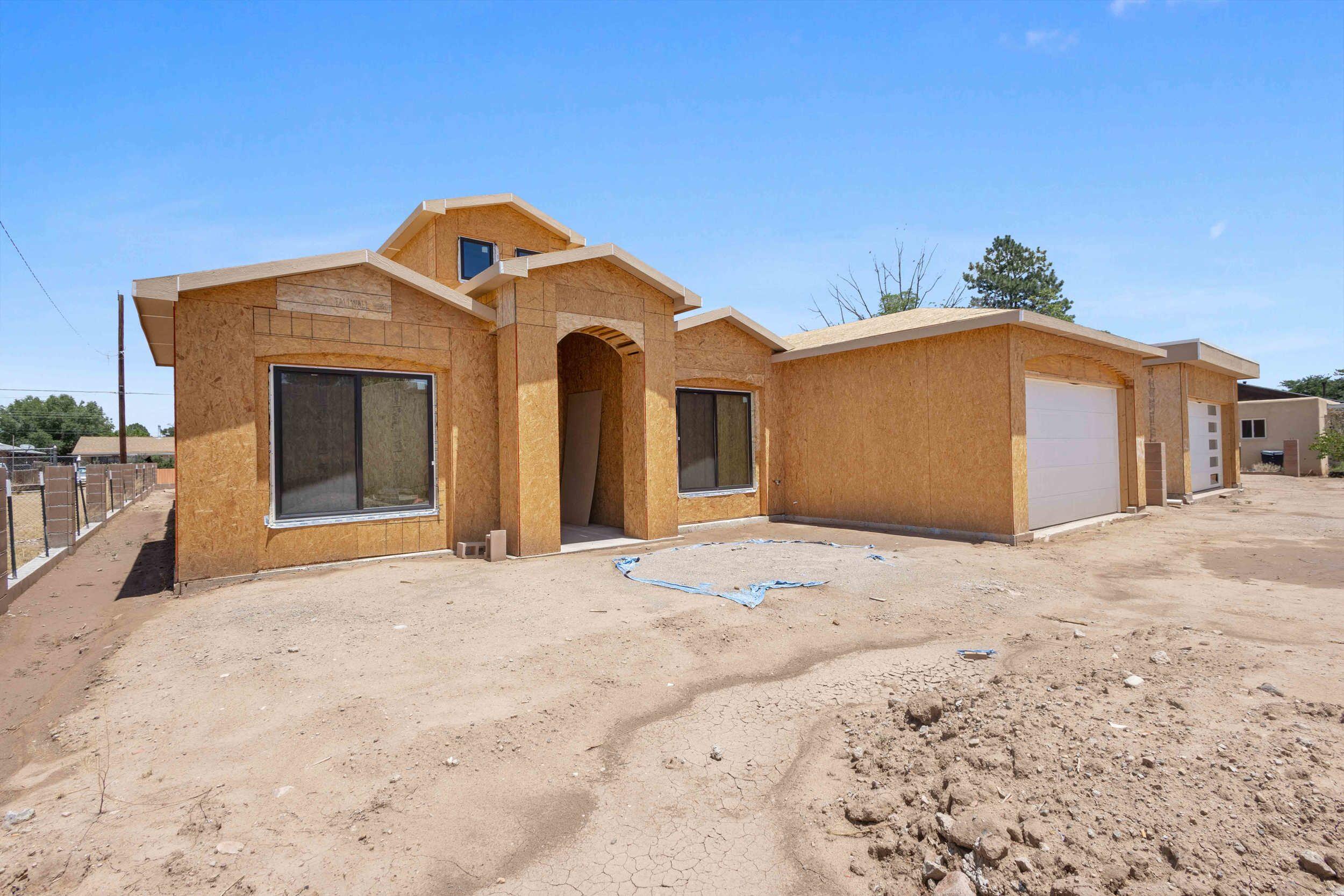 View Albuquerque, NM 87107 house