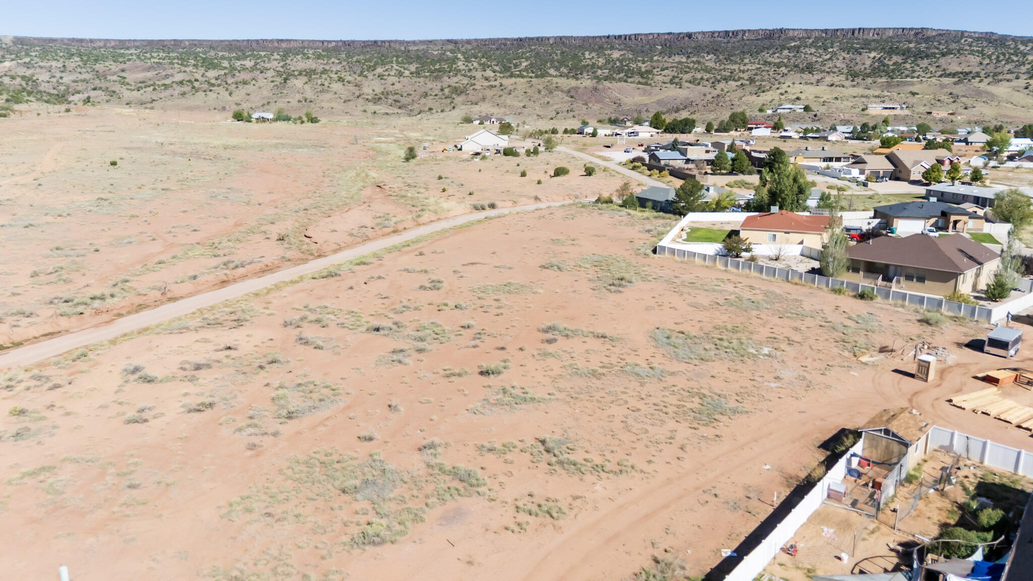 N North Hills BLVD Boulevard