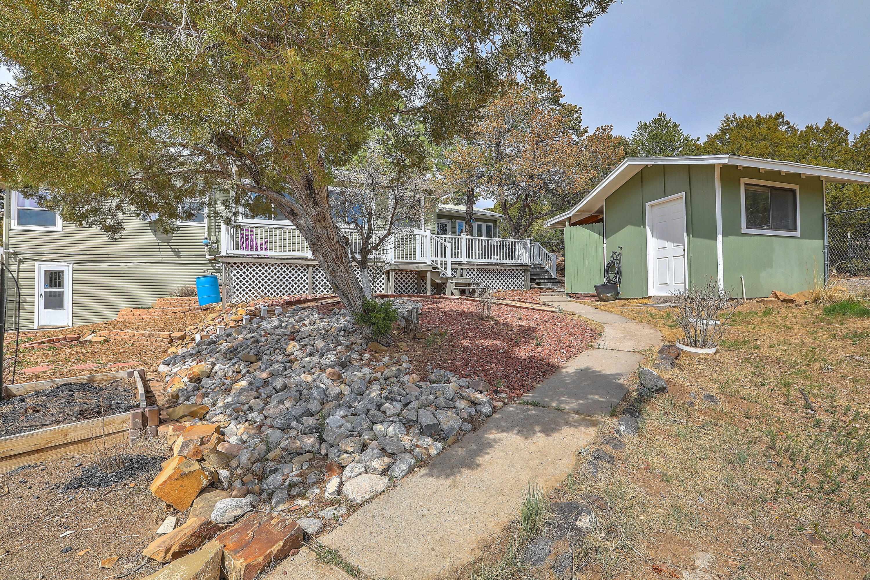 115 Matterhorn Drive, Cedar Crest, New Mexico image 49