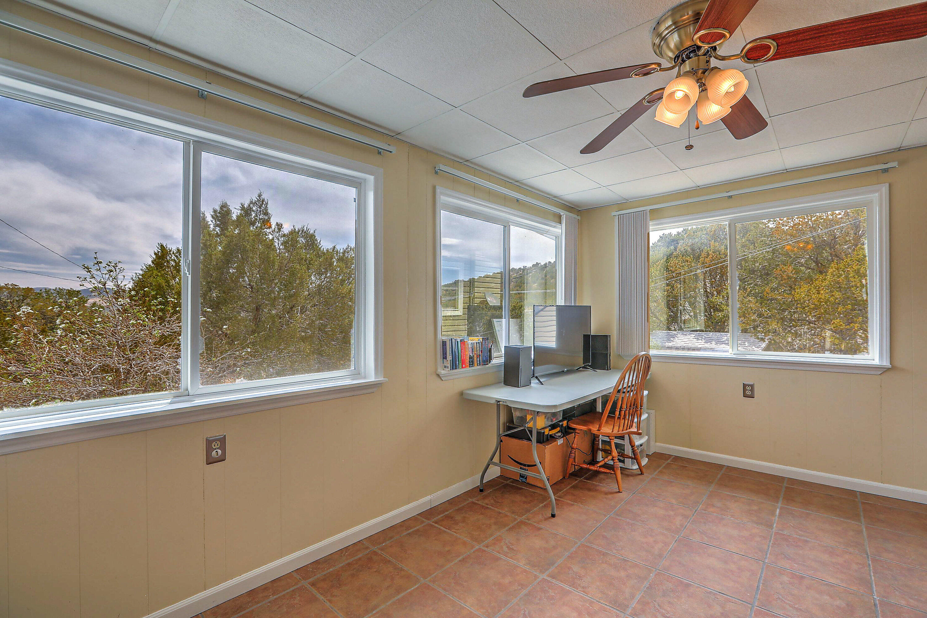 115 Matterhorn Drive, Cedar Crest, New Mexico image 17