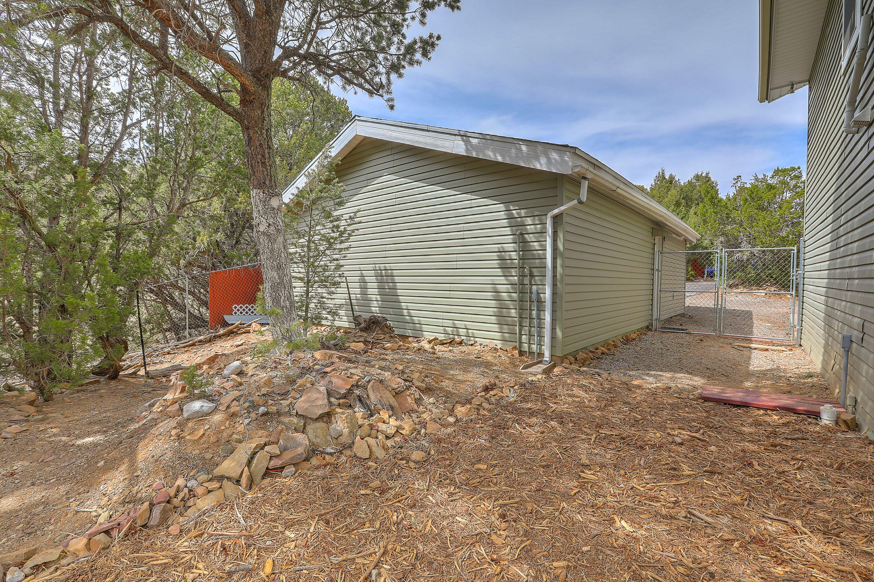 115 Matterhorn Drive, Cedar Crest, New Mexico image 40