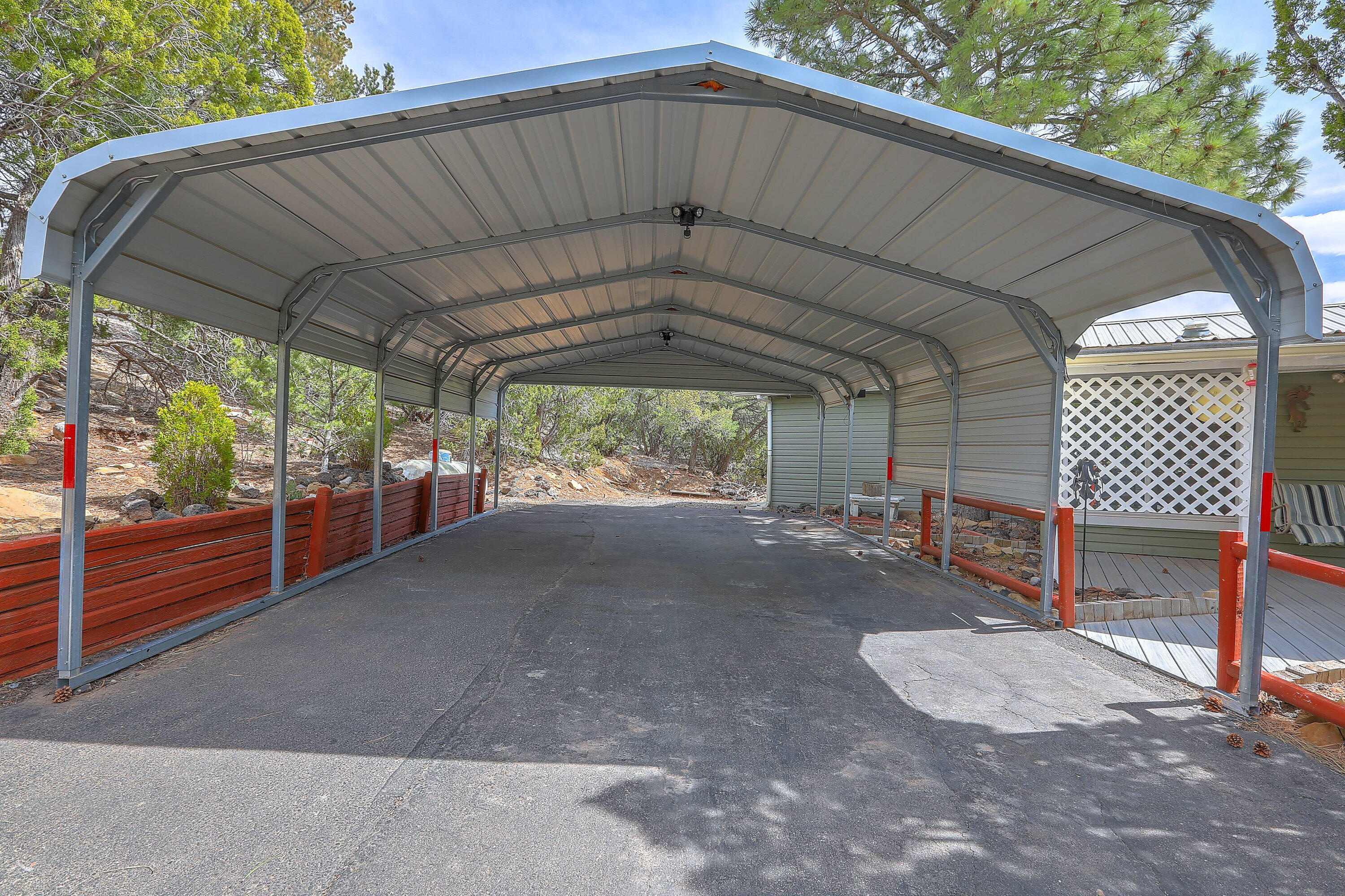 115 Matterhorn Drive, Cedar Crest, New Mexico image 34