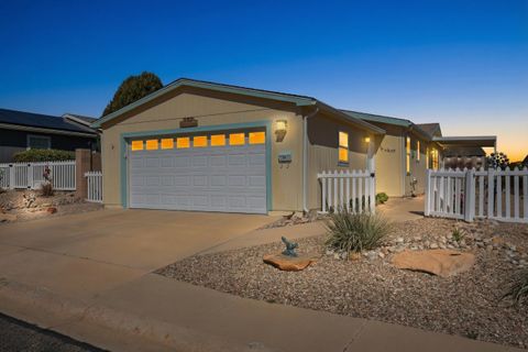 Photo of 132 Sunrise Bluffs Drive, Belen, NM 87002 (MLS # 1099547)