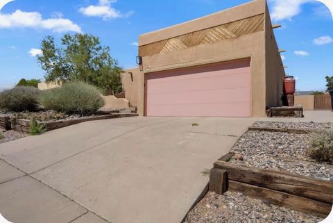 Photo of 4905 Wagon Mound Trail NW, Albuquerque, NM 87120 (MLS # 1096468)