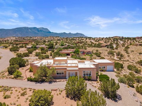 Photo of 11 CALLE CORVO, Placitas, NM 87043 (MLS # 1086501)