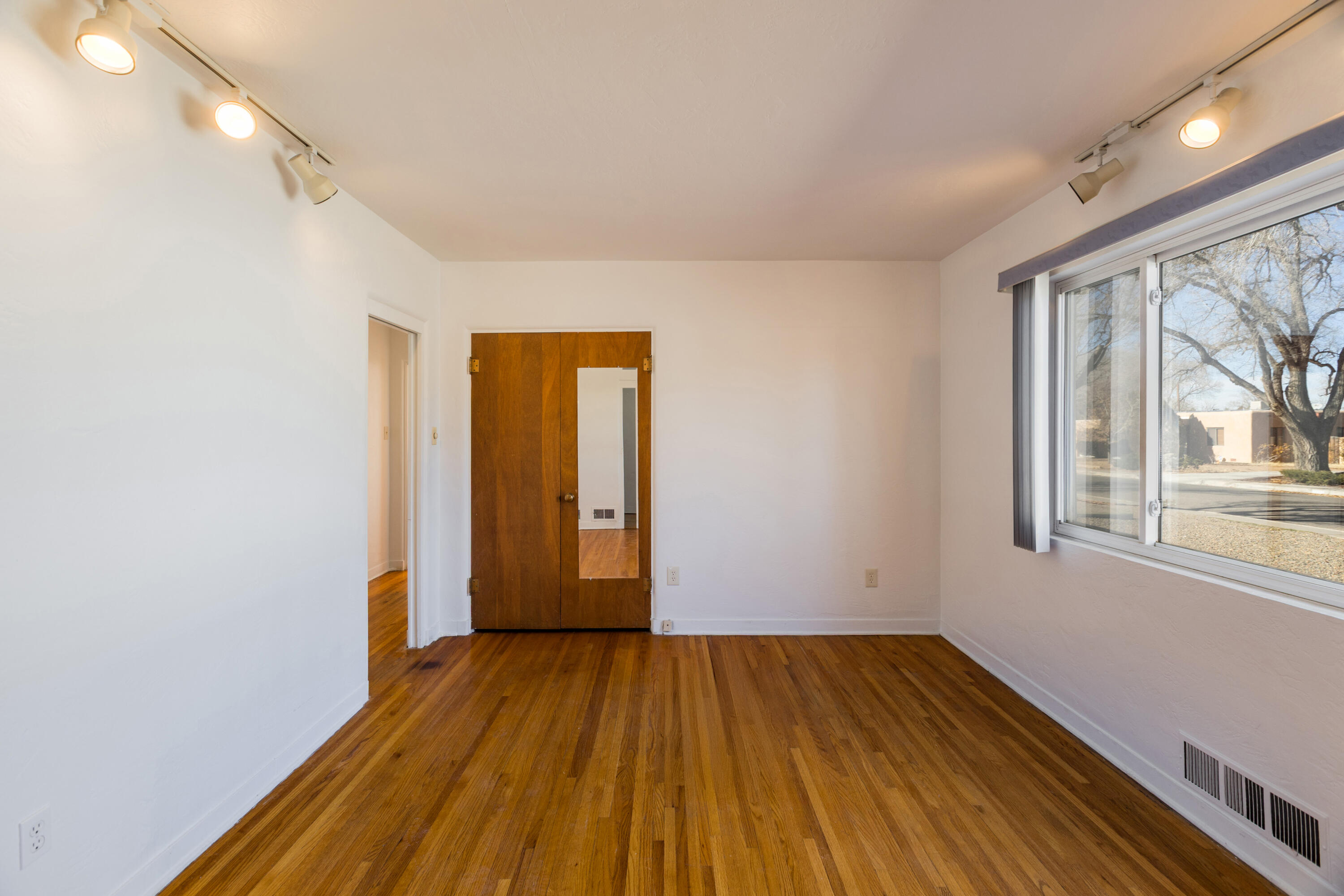 4160 Marble Avenue NE