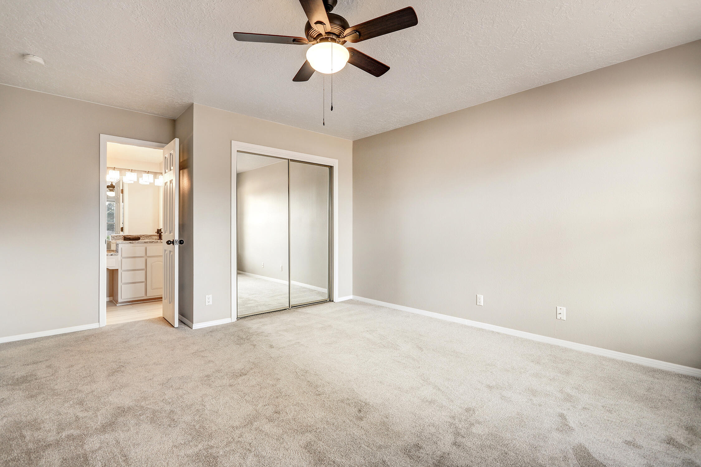 9117 Luna Del Oro Road, Albuquerque, New Mexico image 35