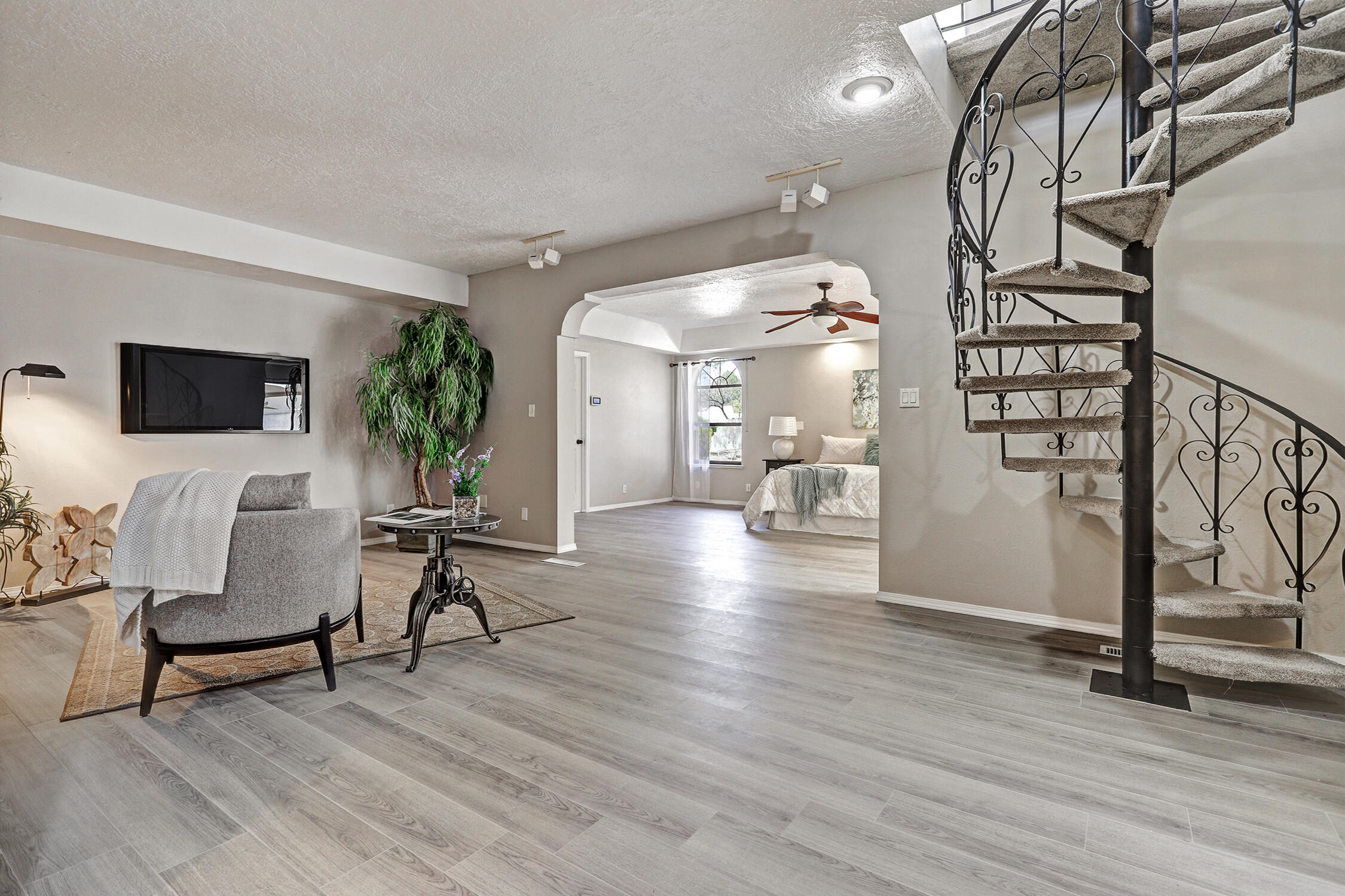 9117 Luna Del Oro Road, Albuquerque, New Mexico image 22