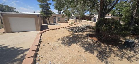 Photo of 219 MONTE ALTO Place NE, Albuquerque, NM 87123 (MLS # 1088520)