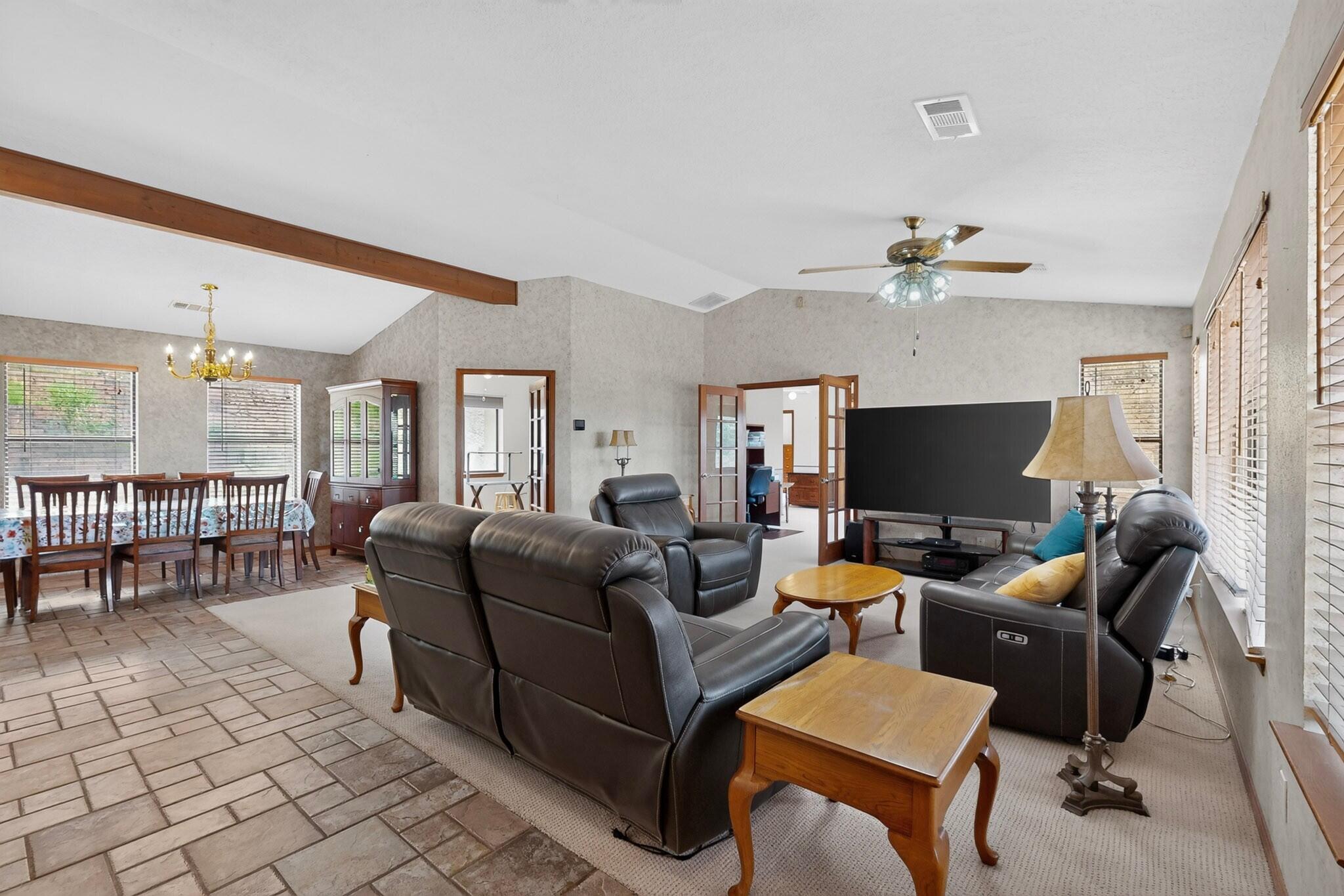 51 Crestview Road