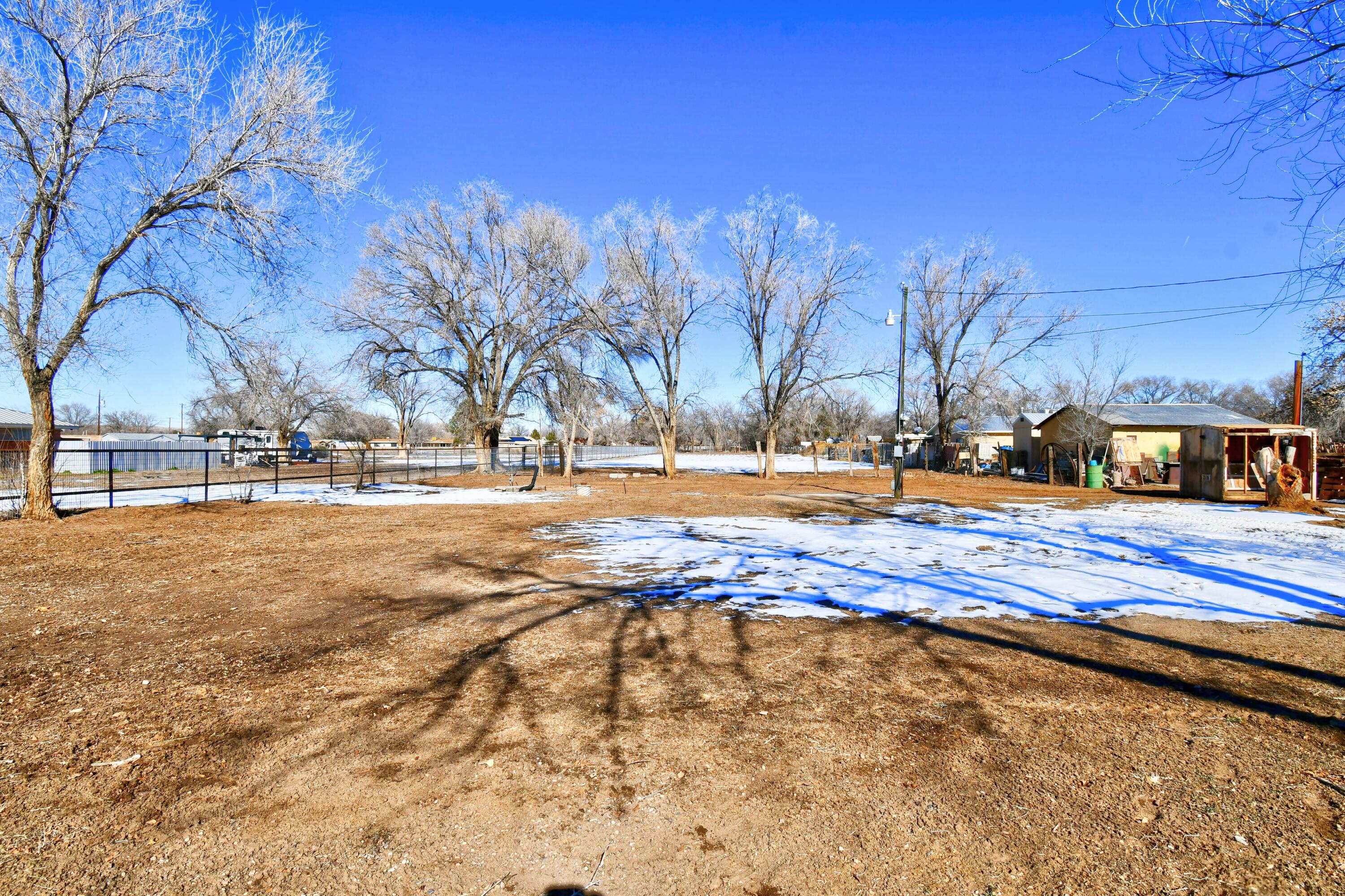 2437 Metzgar Road, Albuquerque, New Mexico image 5