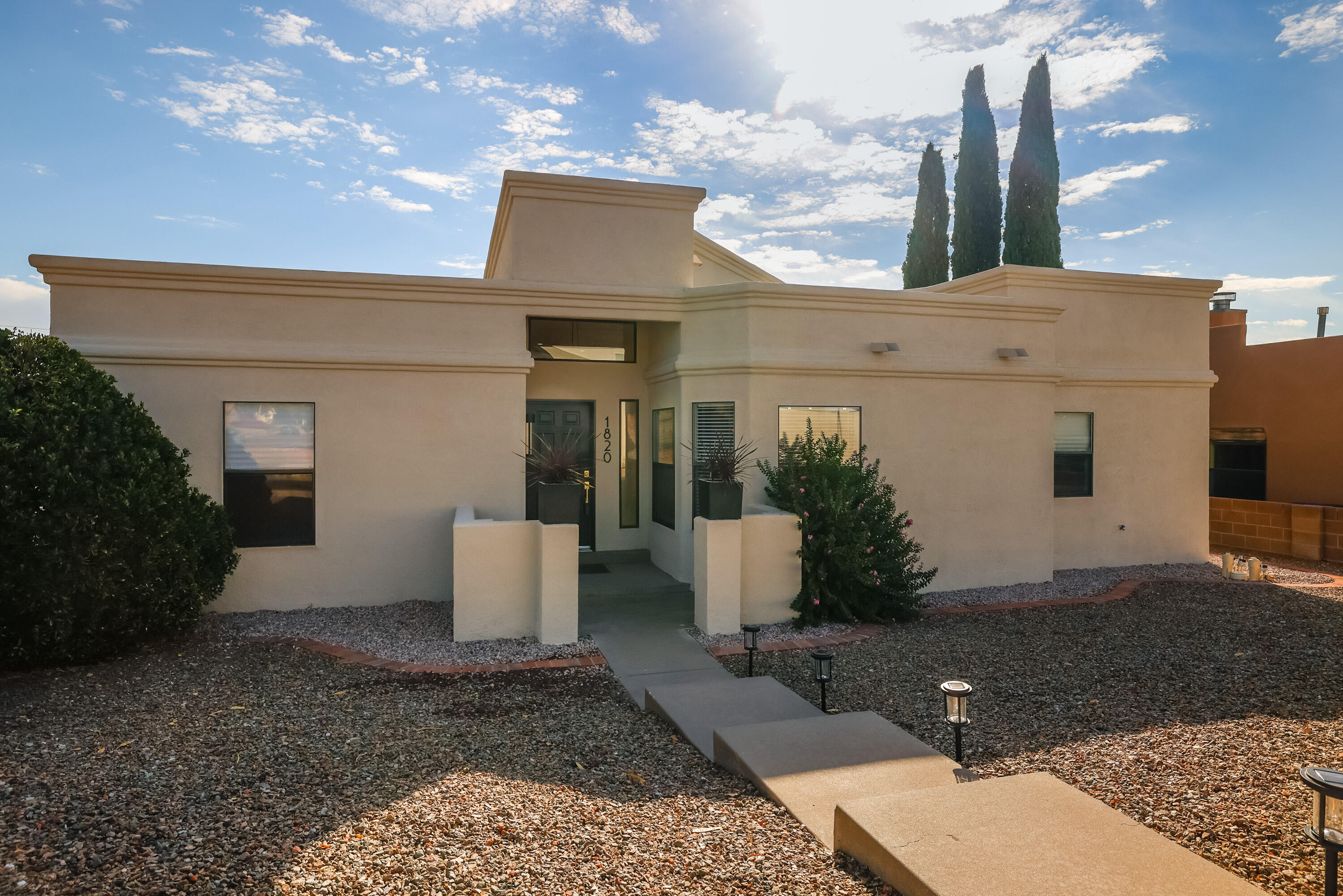 1820 Rosewood Avenue, Albuquerque, New Mexico image 2