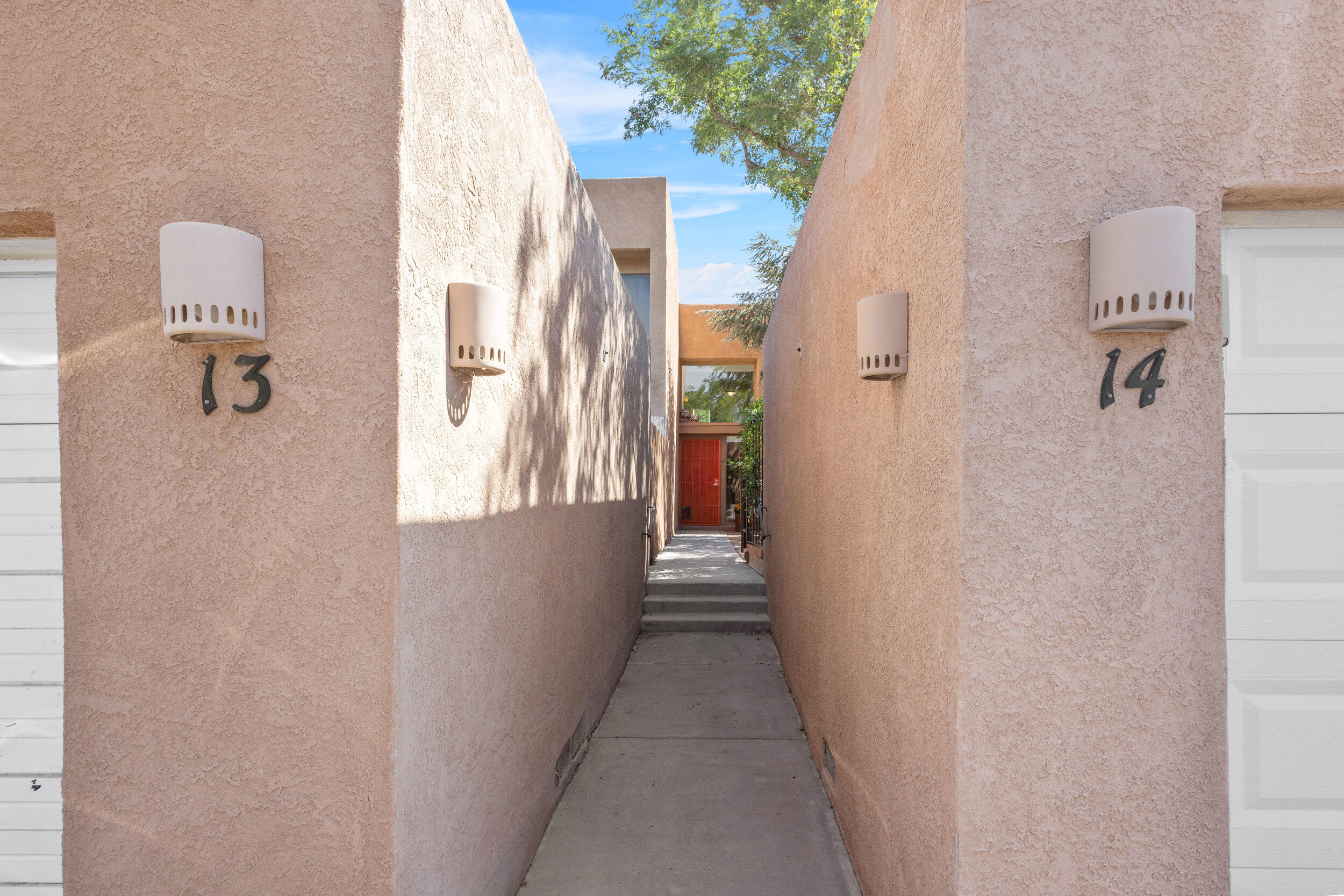 2700 Vista Grande Drive #14, Albuquerque, New Mexico image 2