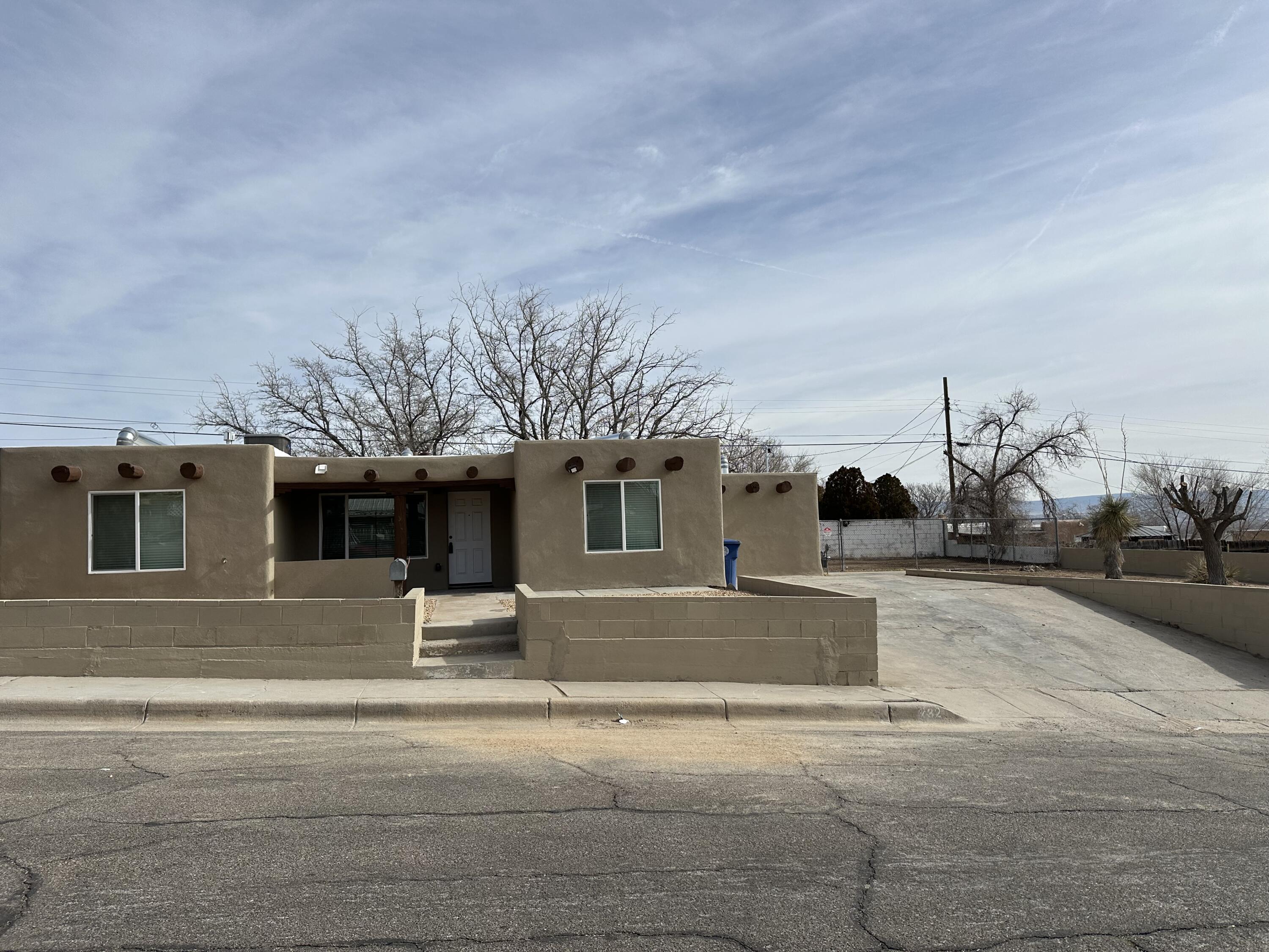 232 55th Street, Albuquerque, New Mexico image 4