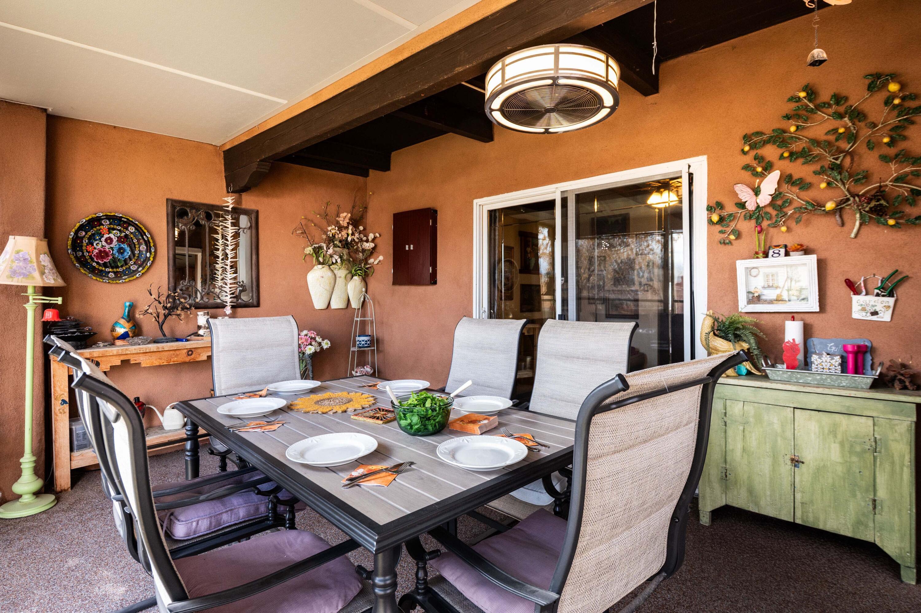 8 Vista De Las Cruces Road