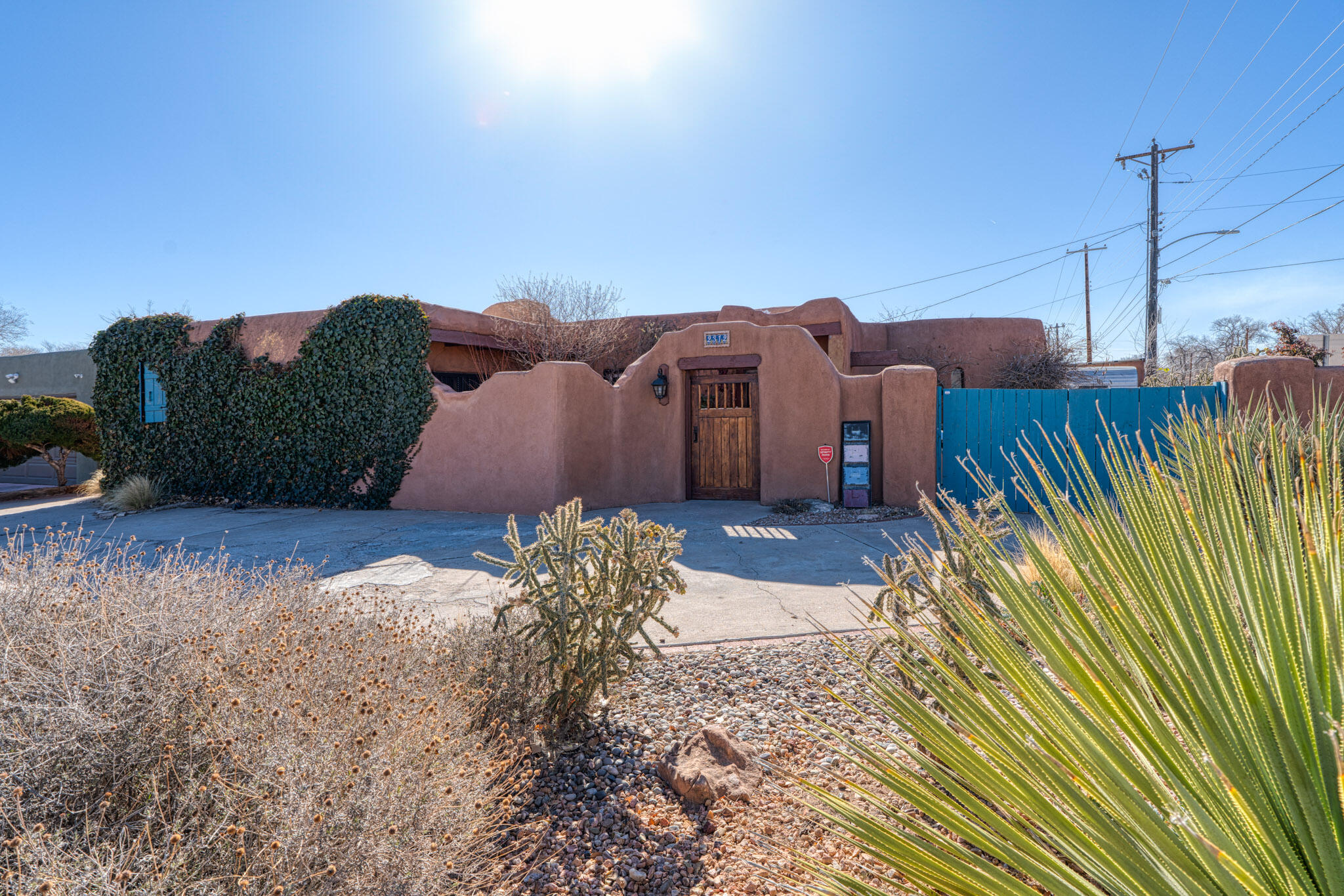 2312 Artesanos Court, Albuquerque, New Mexico image 1