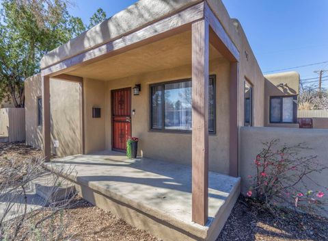 501 Montclaire Drive SE Albuquerque NM 87108