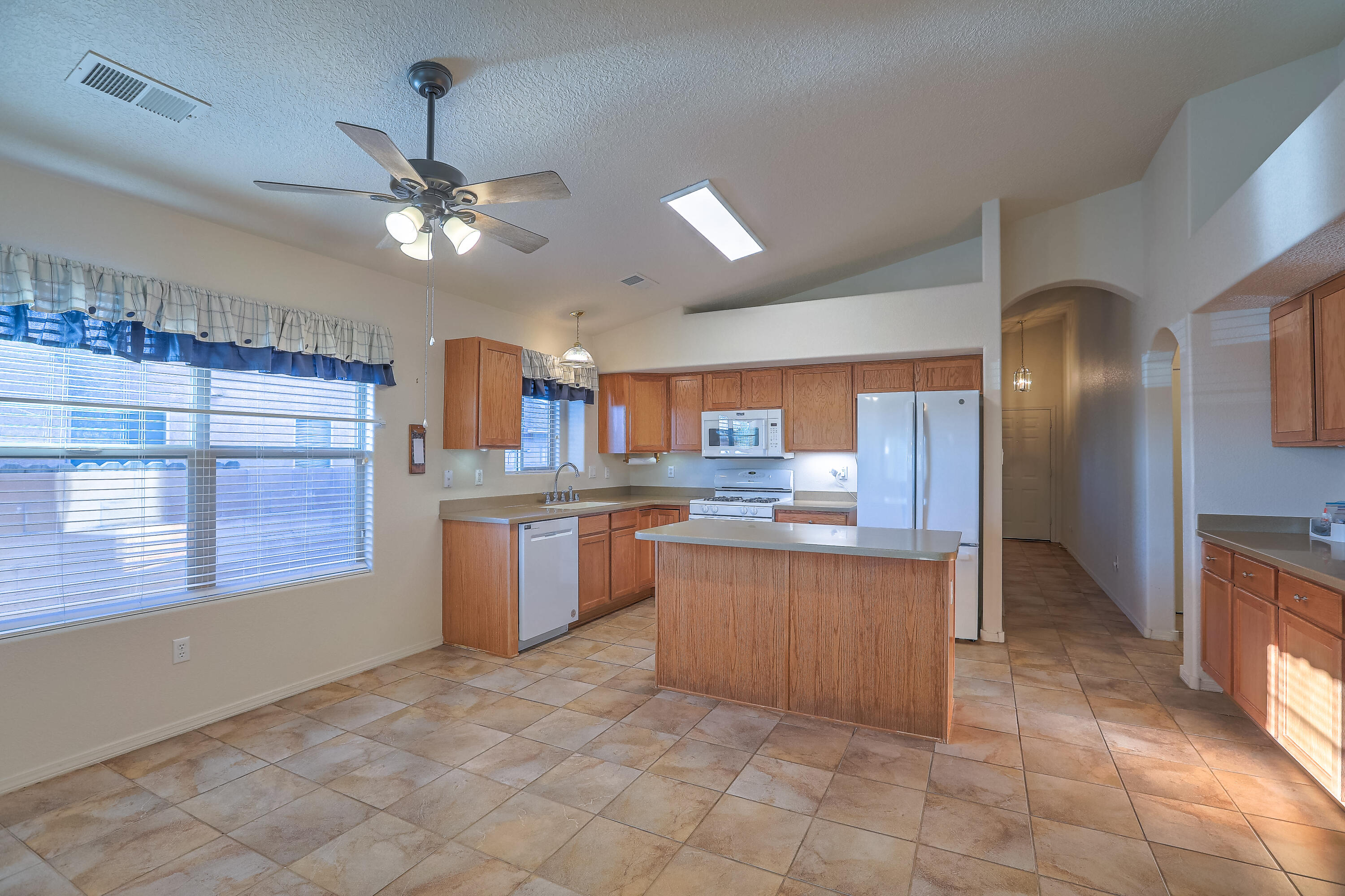 3448 Oasis Springs Road, Rio Rancho, New Mexico image 9