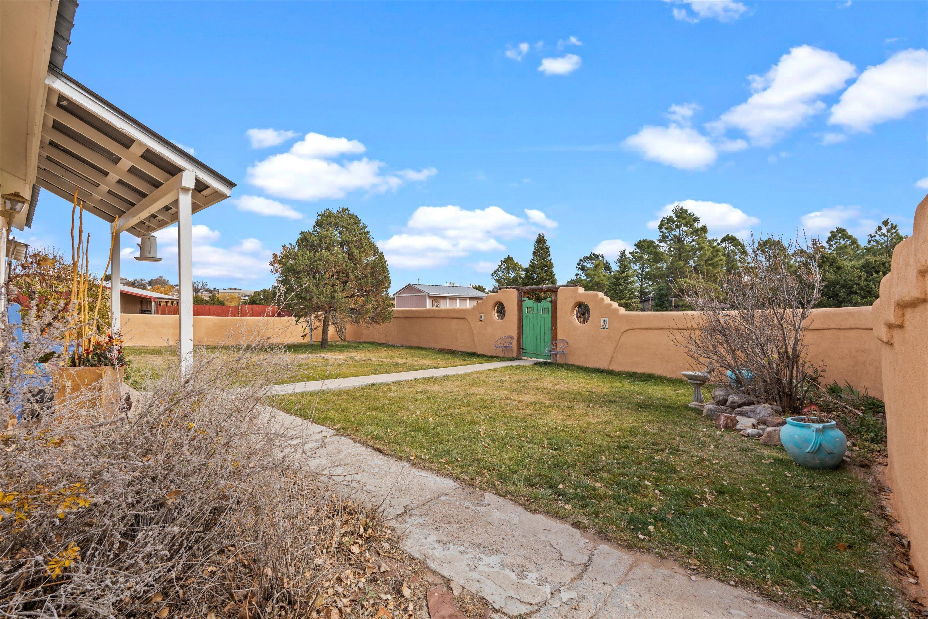 6 El Torreon Road, Torreon, New Mexico image 7