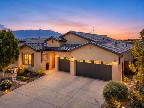Photo of 3972 Kodiak Road NE, Rio Rancho, NM 87144 (MLS # 1108997)