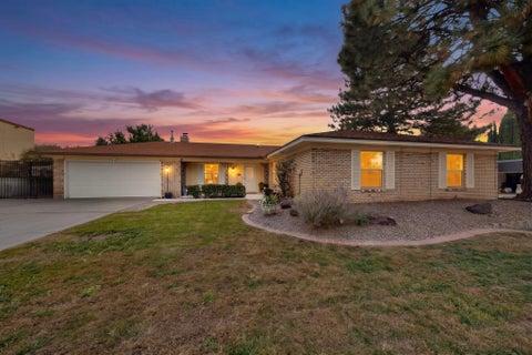 Photo of 7108 Vista Del Arroyo Avenue NE, Albuquerque, NM 87109 (MLS # 1112796)