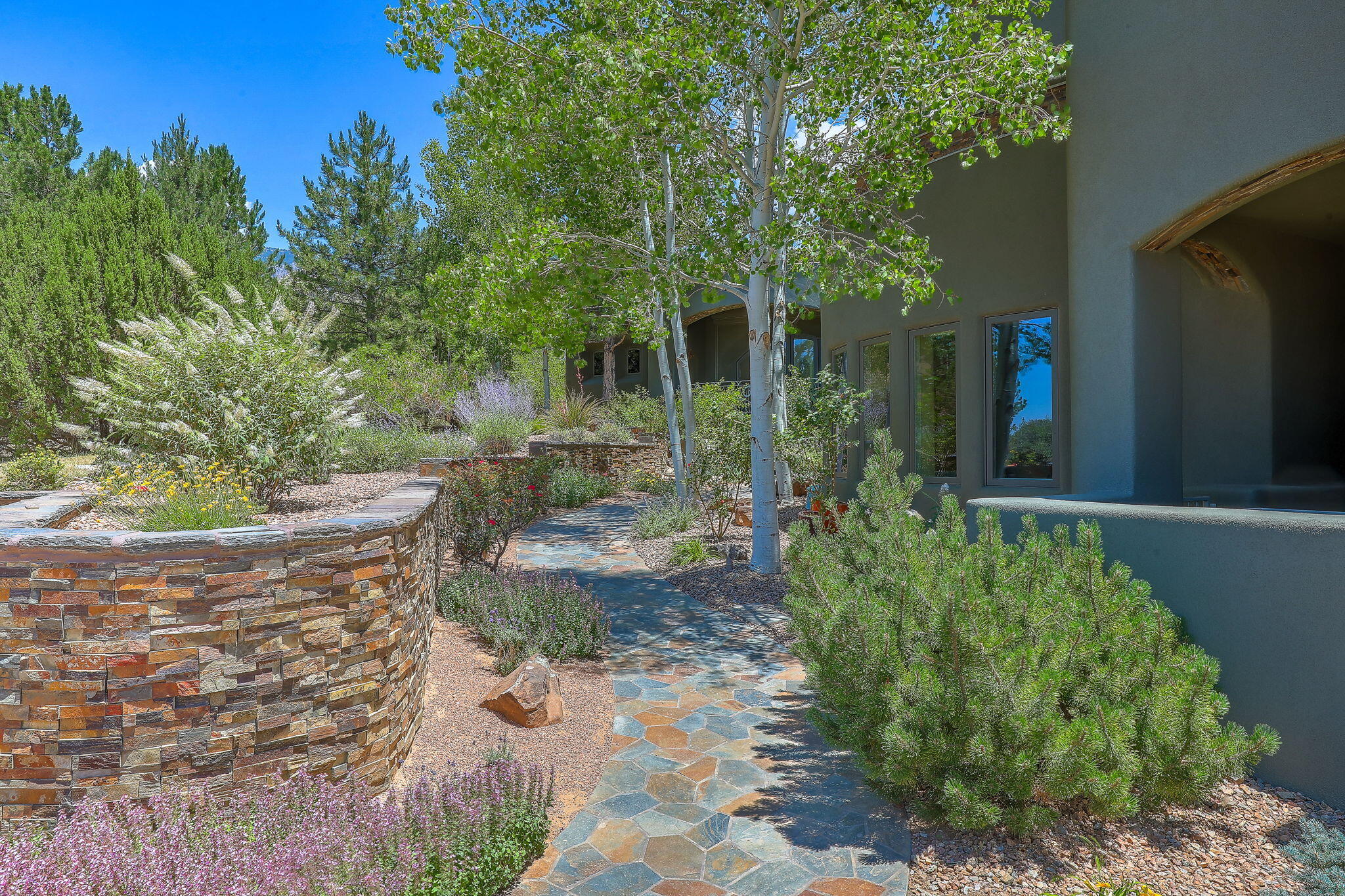 8504 Snakedance Court NE