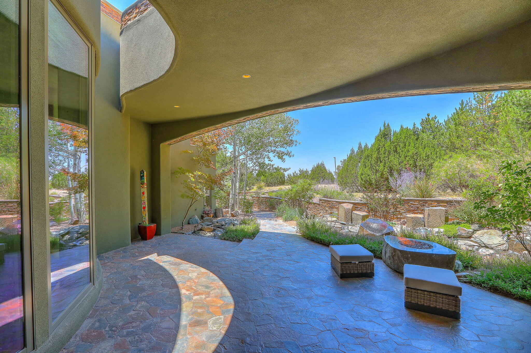 8504 Snakedance Court NE