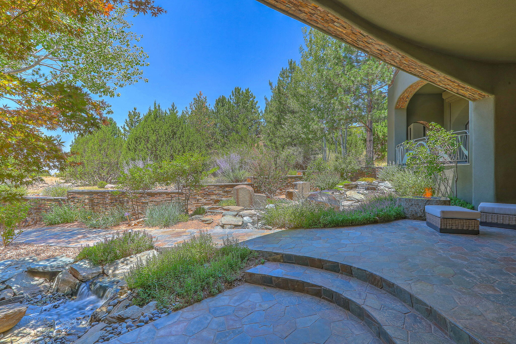 8504 Snakedance Court NE