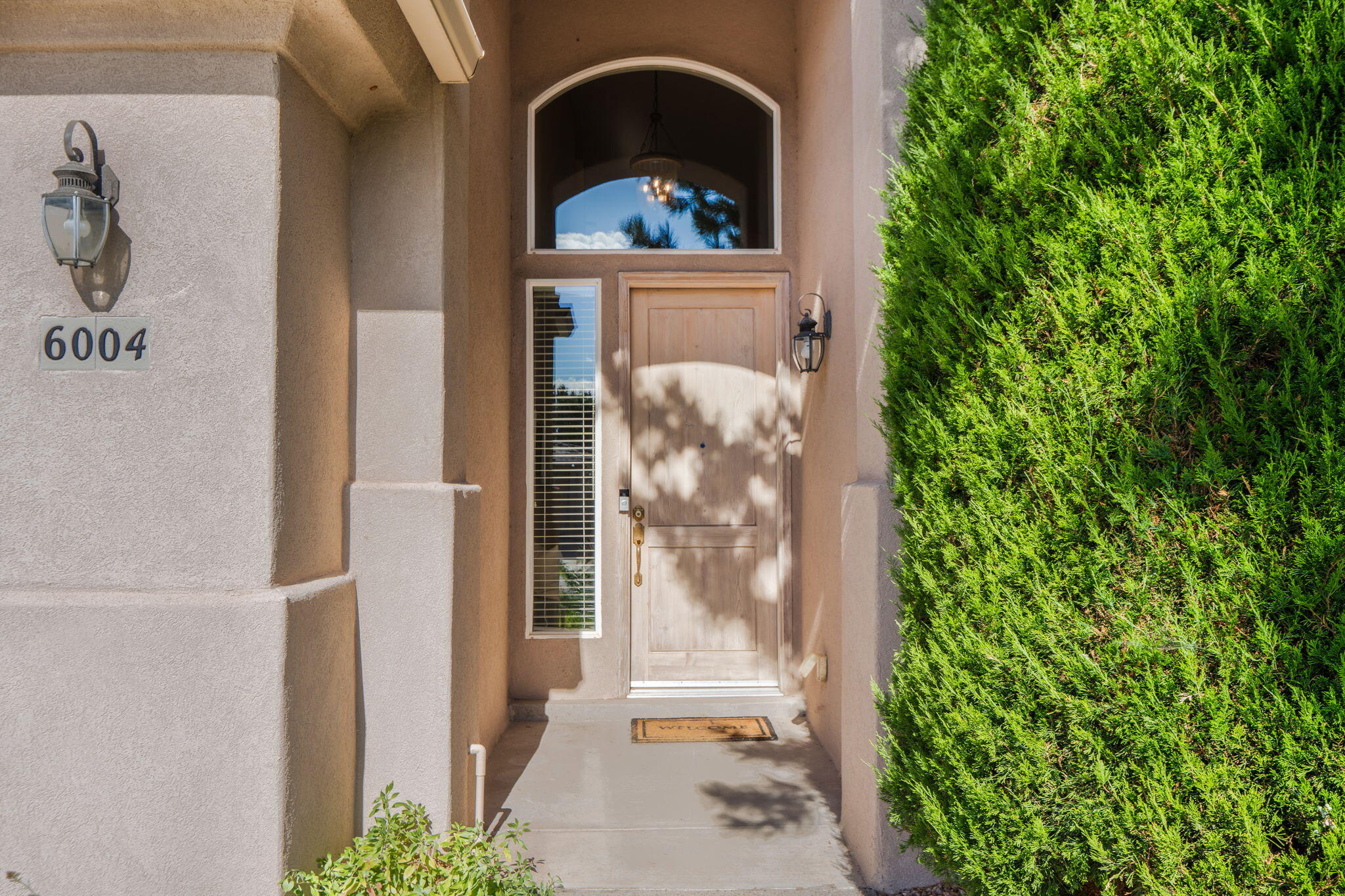 6004 Wildflower Trail NE