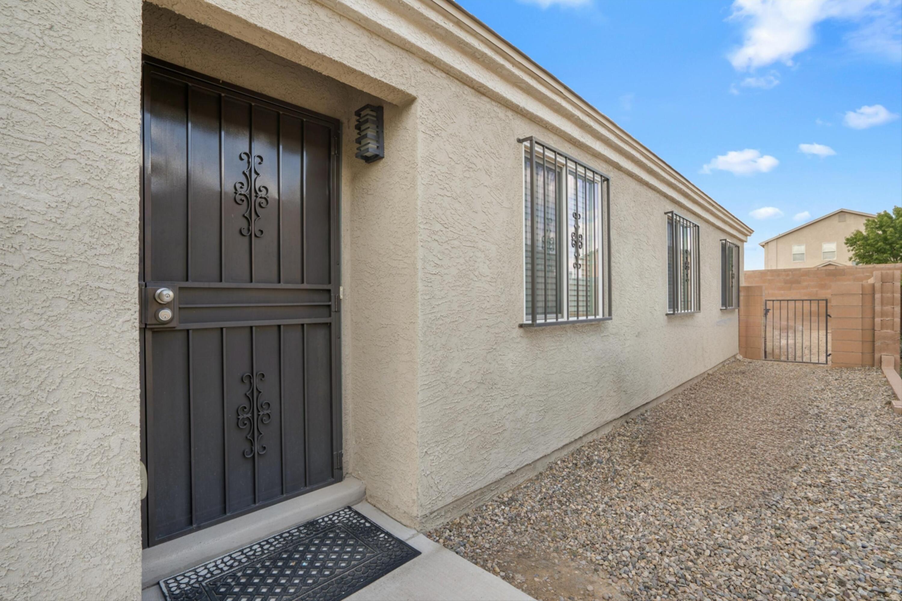 10319 Cristalino Road SW