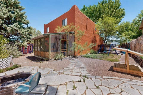 Photo of 10029 Guadalupe Trail NW, Albuquerque, NM 87114 (MLS # 1106417)