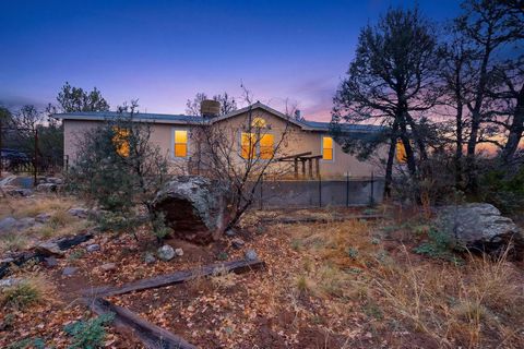 Mobile Home For Sale - 82 Jesse James Road<br/> Edgewood, NM 87015