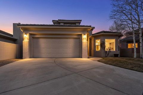 Photo of 5904 Purple Aster Lane NE, Albuquerque, NM 87111 (MLS # 1098947)