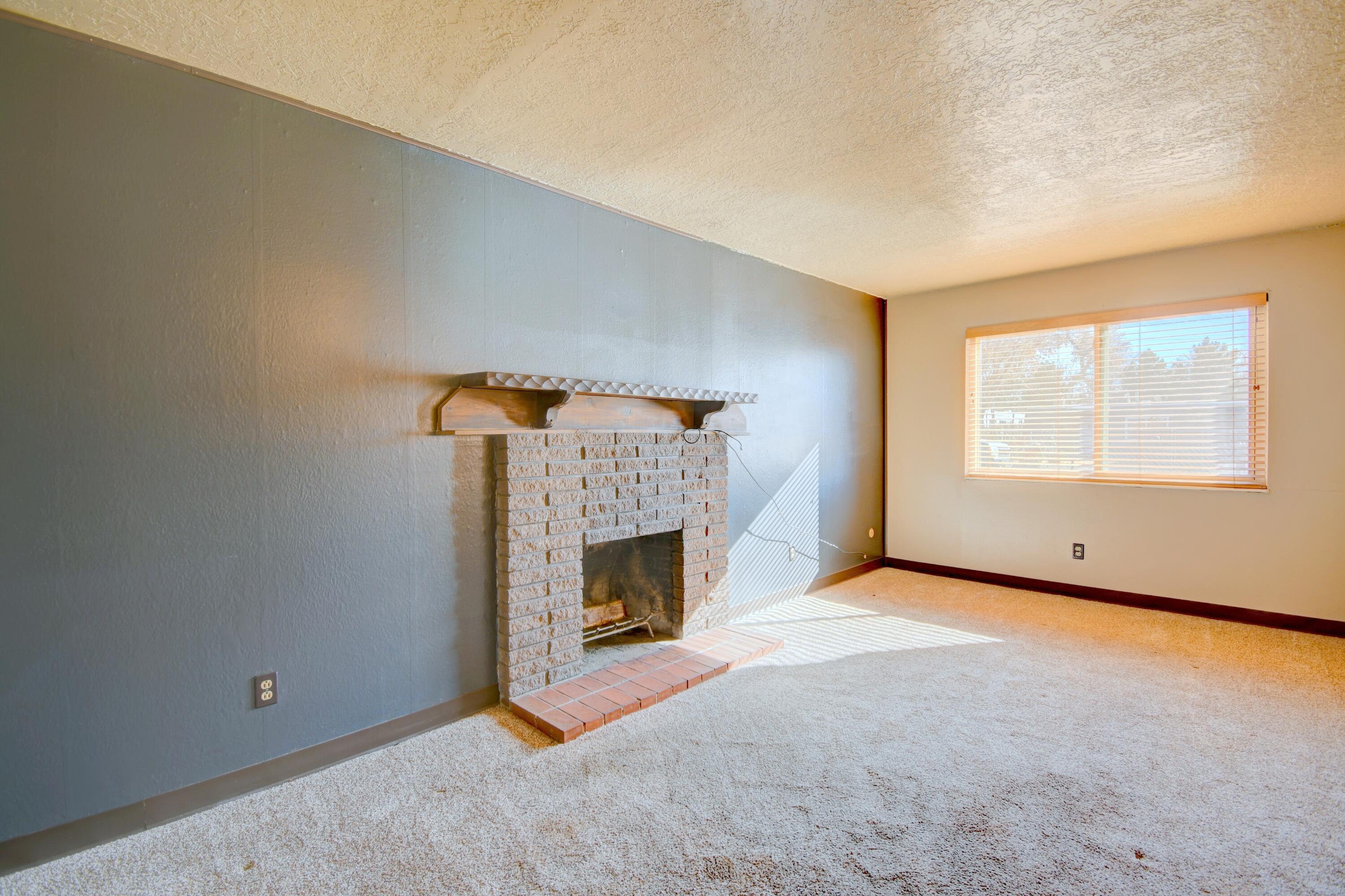 1809 Corte Florentino Street SW