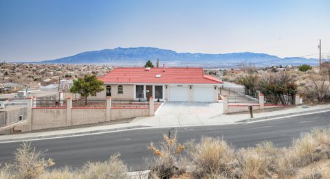 Photo of 10546 REDBUD Street NW, Albuquerque, NM 87114 (MLS # 1083602)