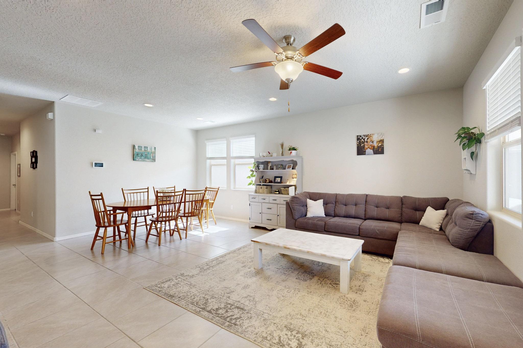 1854 Valle Vista Road, Los Lunas, New Mexico image 9