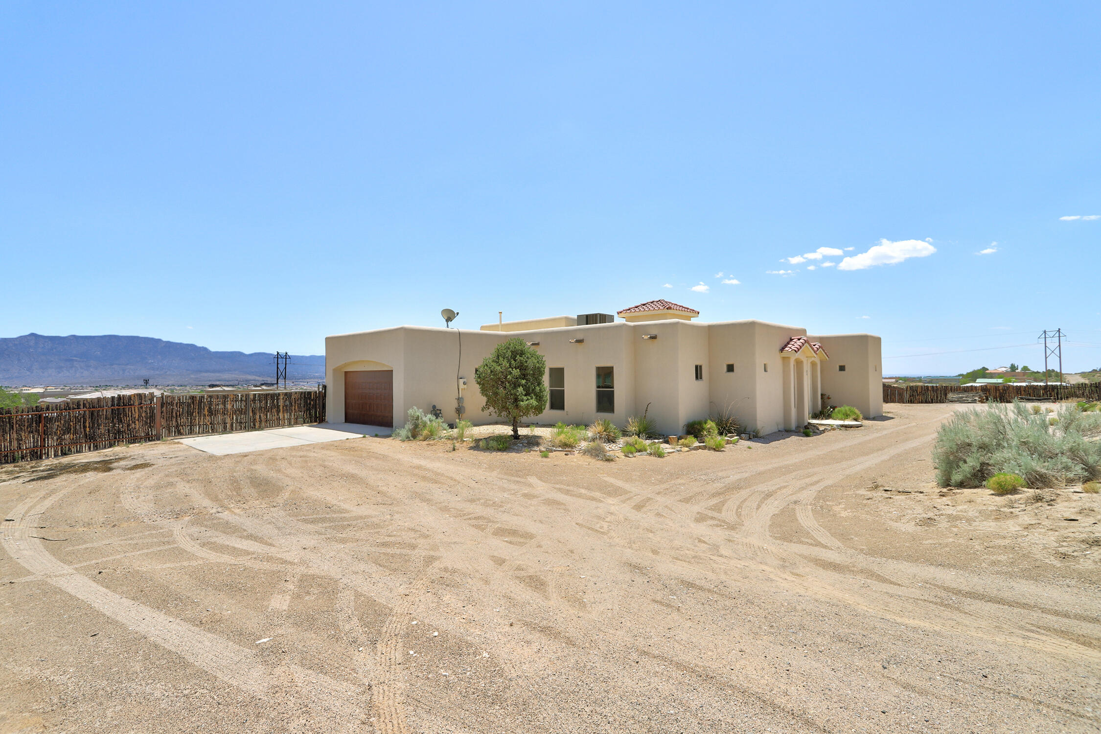 1032 13th Street, Rio Rancho, New Mexico image 3