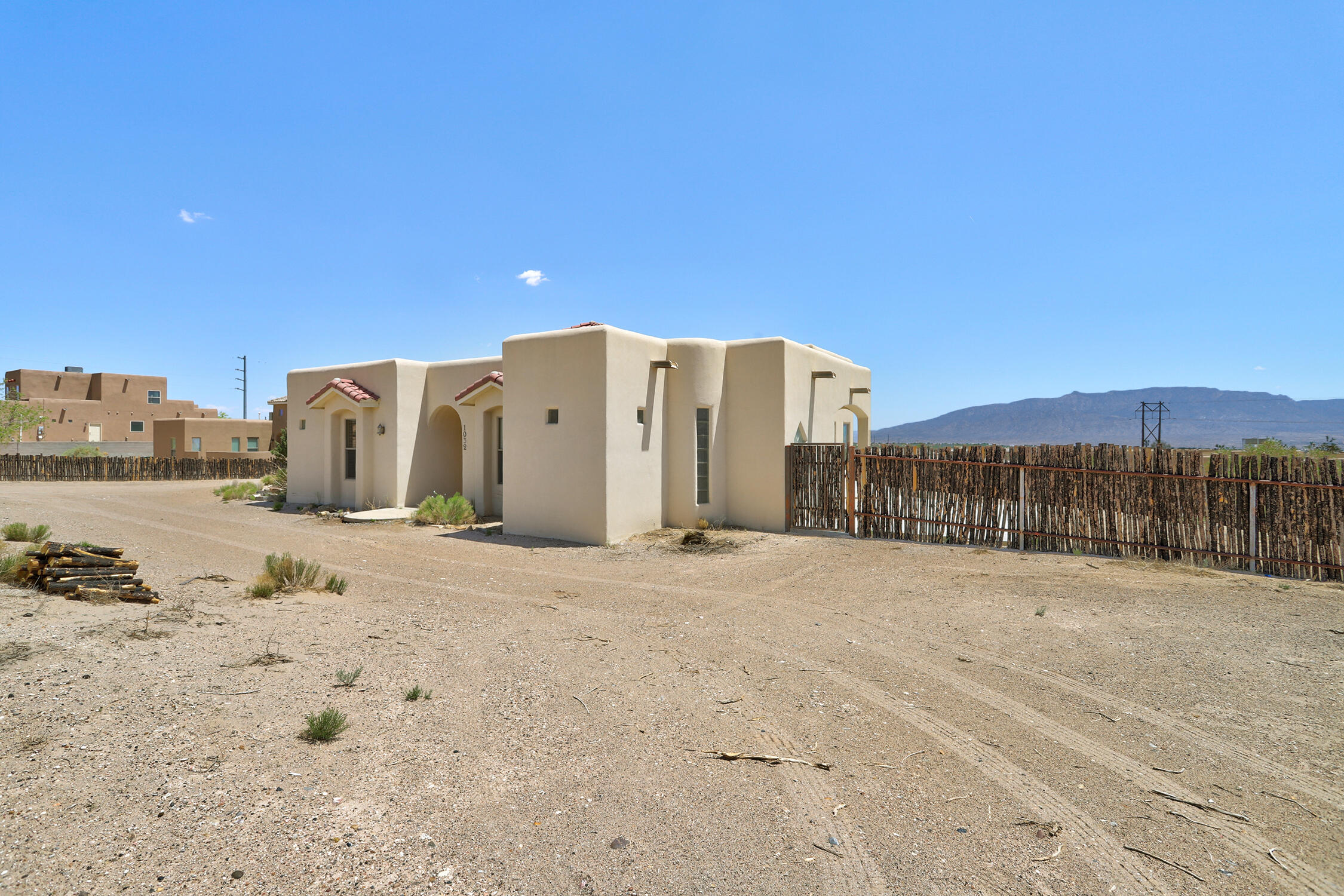 1032 13th Street, Rio Rancho, New Mexico image 2