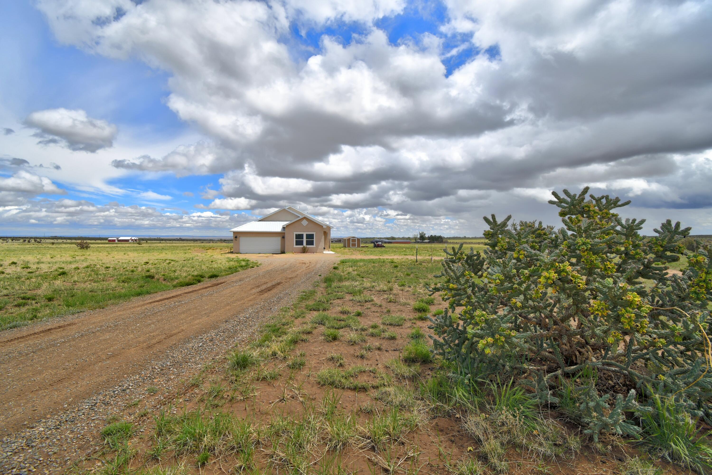 74 El Cielo Azul Circle, Edgewood, New Mexico image 2
