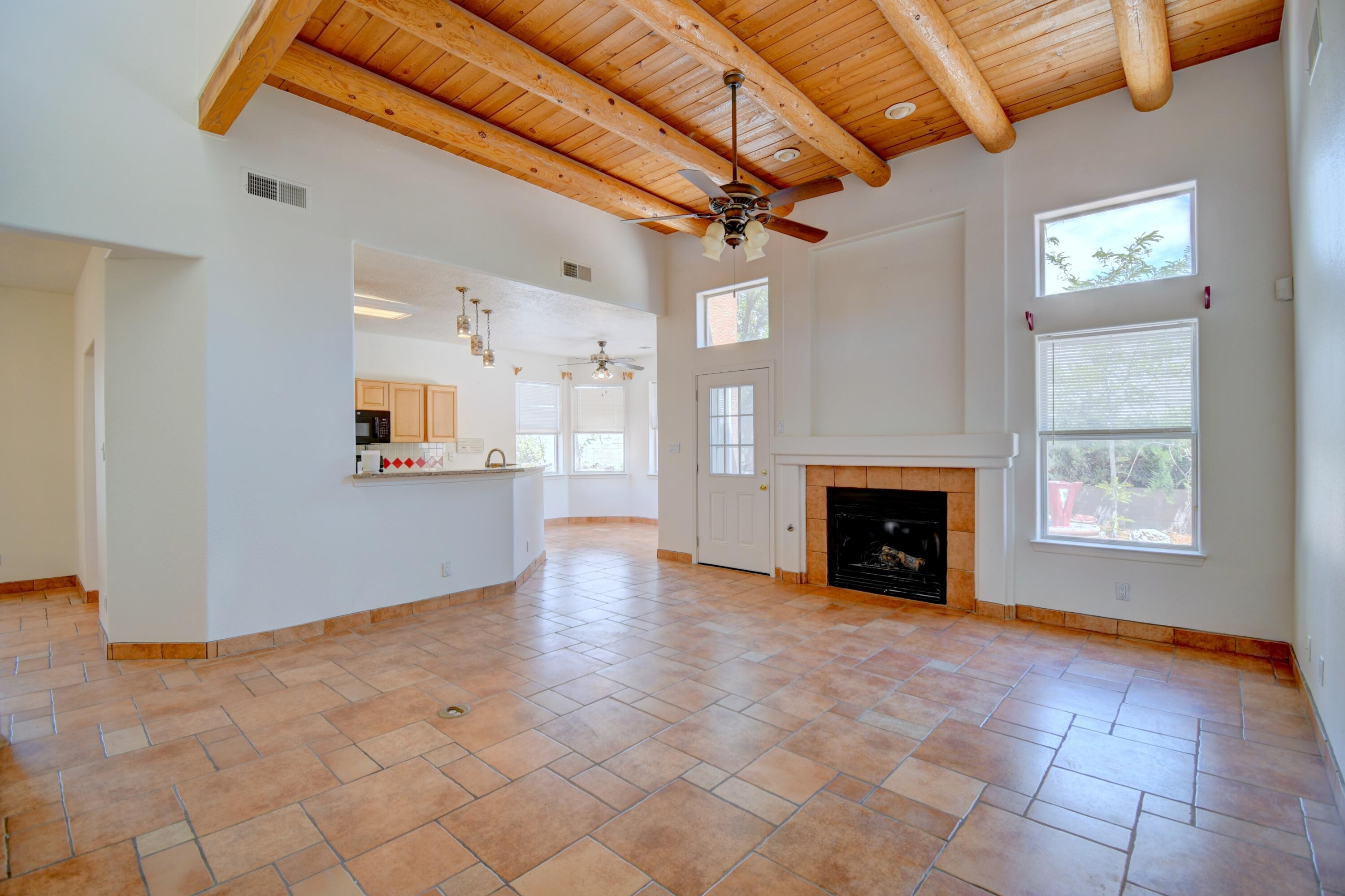 8416 RANCHO COLINA NW