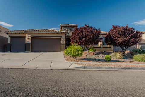 Homes For Sale - 2806 Cipres Lane<br/> Rio Rancho, NM 87124