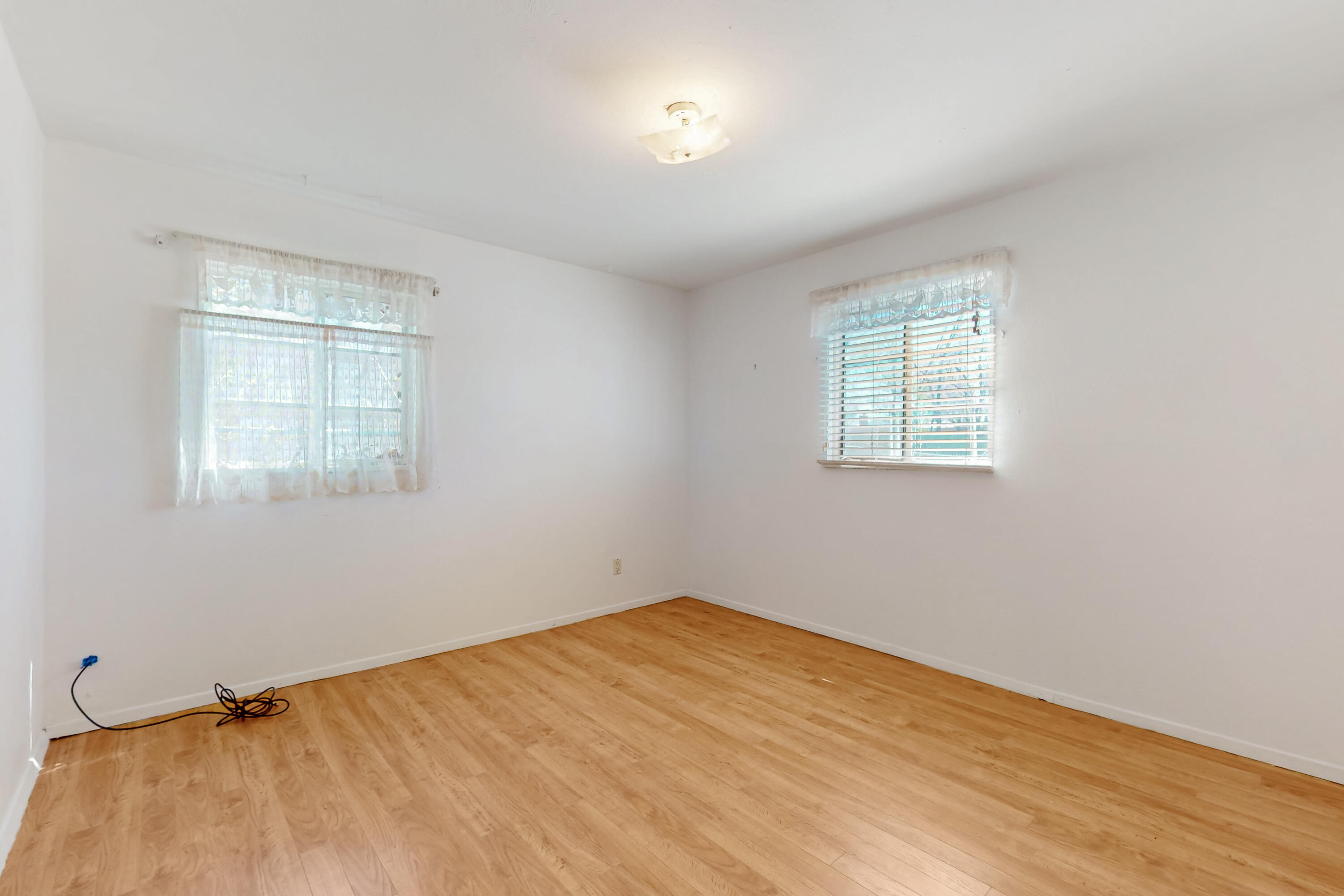 10505 Ralph Avenue, Albuquerque, New Mexico image 24