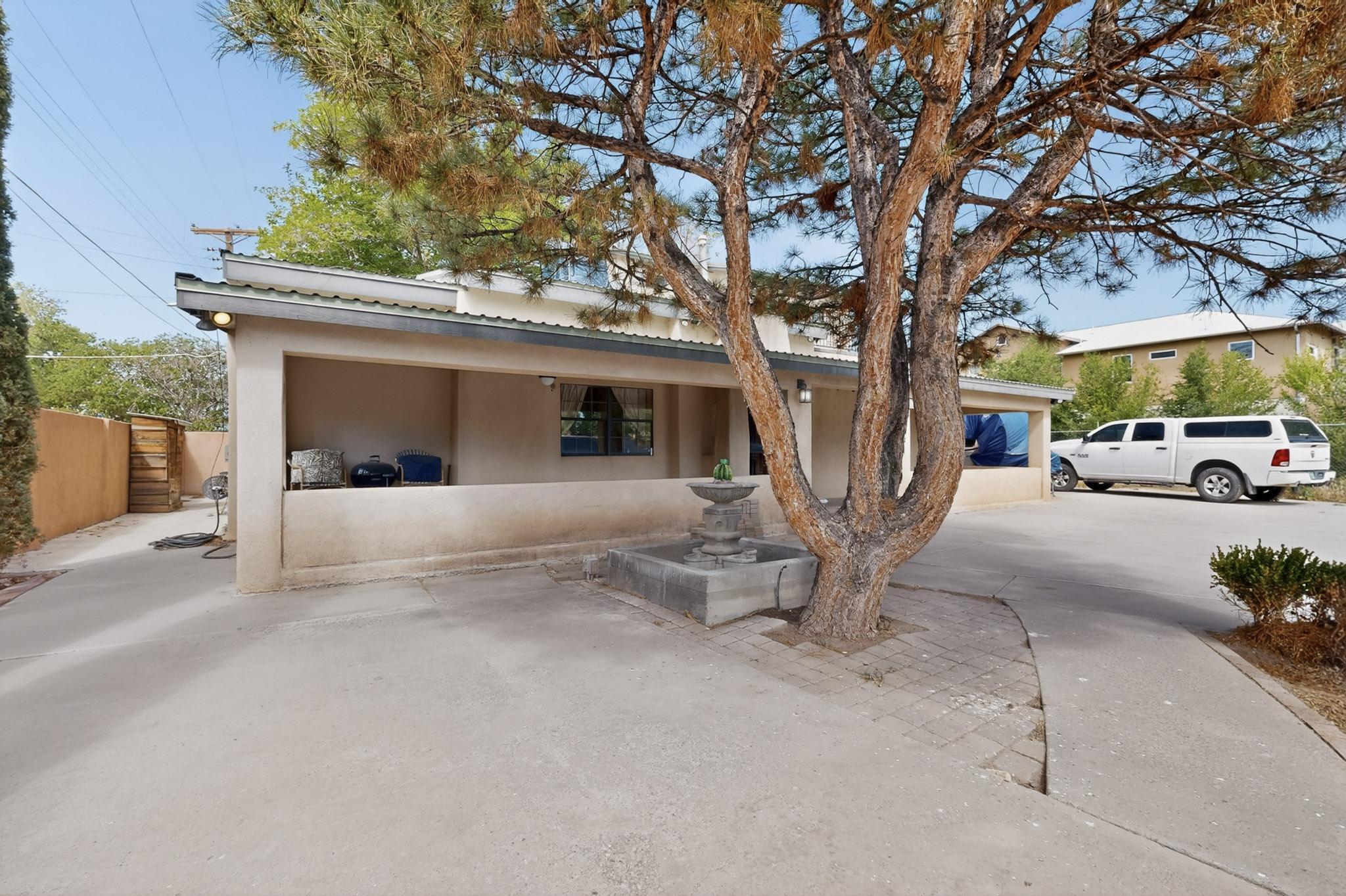 2115 Hollywood Avenue NW